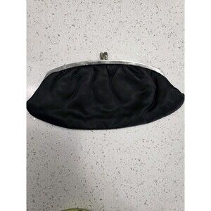 Vintage Marilyn Belts/Bags black clutch silver kiss-lock closure satin interior